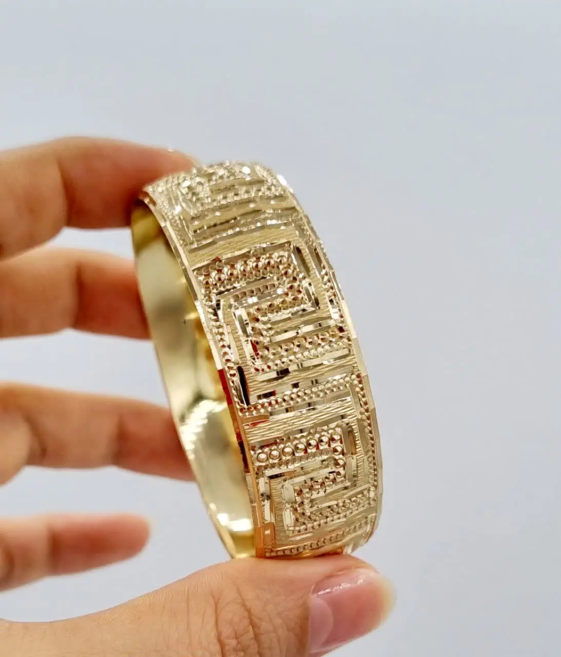 #تکپوش ۲ سانتی طلاروس مدل ورساچه
