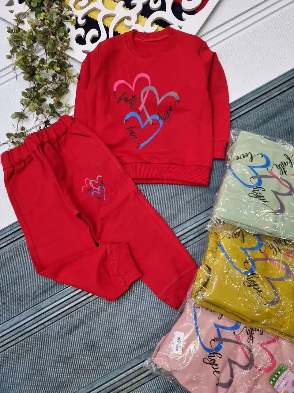 🇮🇷🧥🧶👗👚👔🎽👕👖💎
