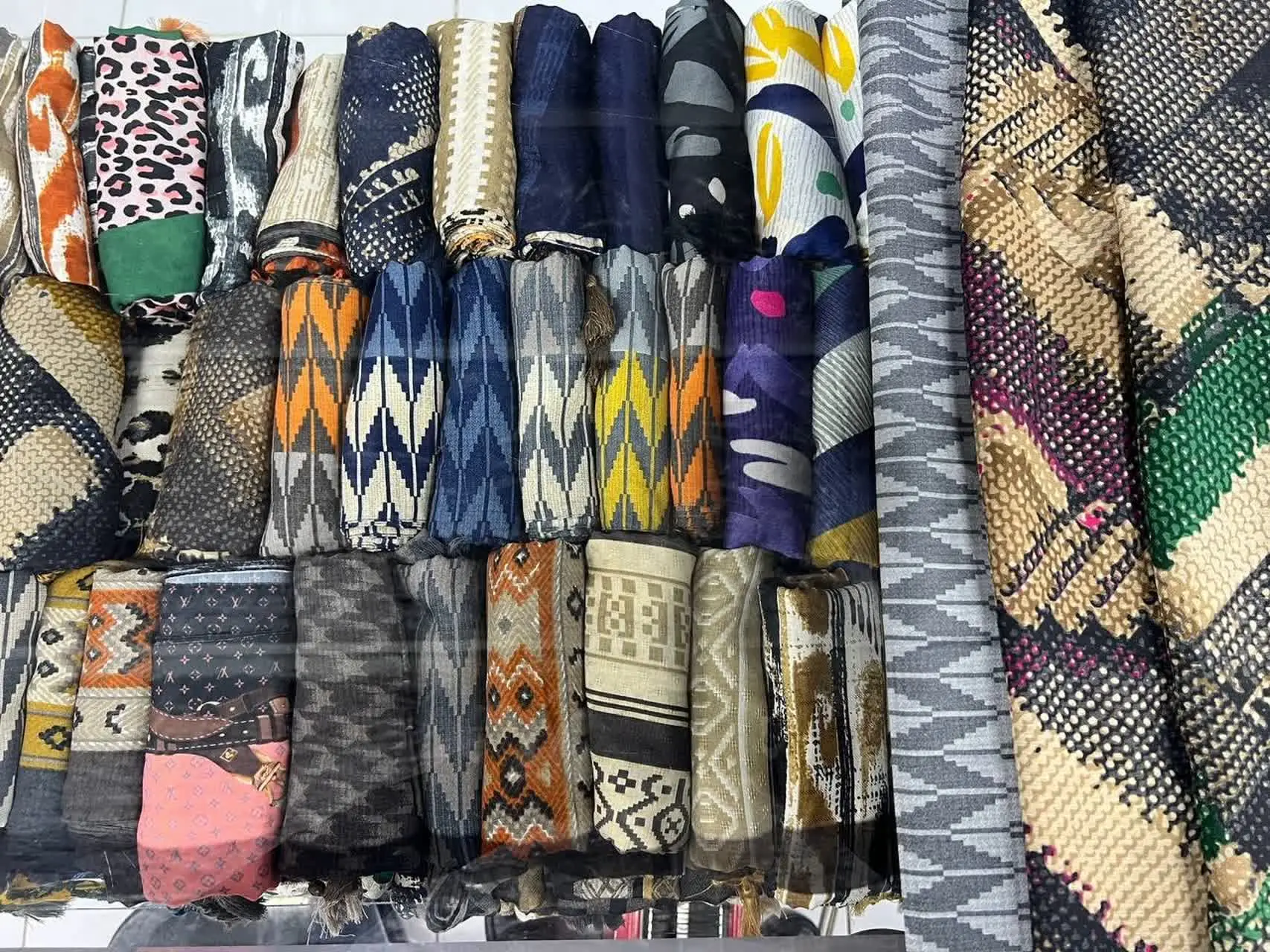 #شال_نخ_ابریشم_پردیس
