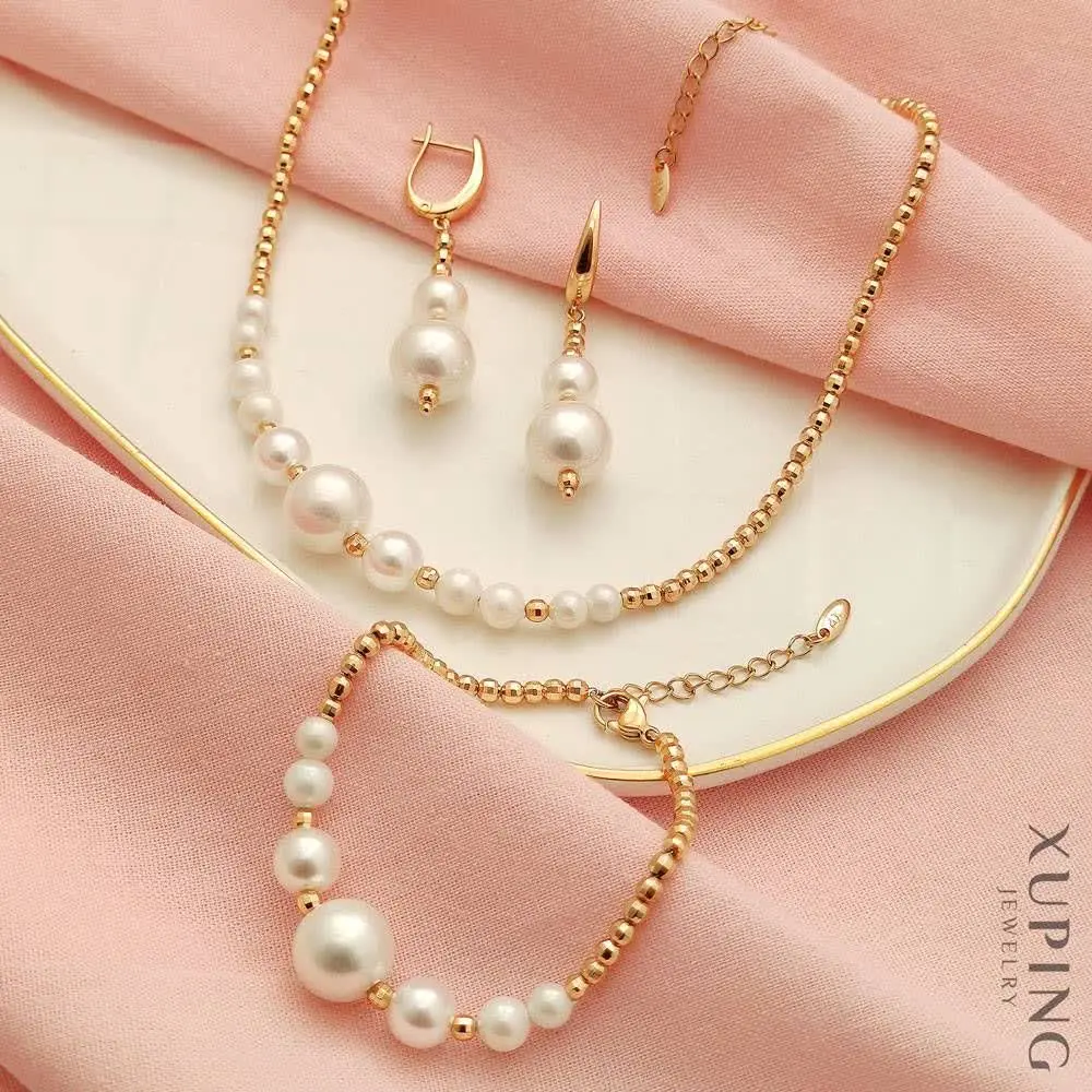 ❤️ *جلوه‌ای از تلألو نور و پاکی مروارید* 😍🥰🫠
