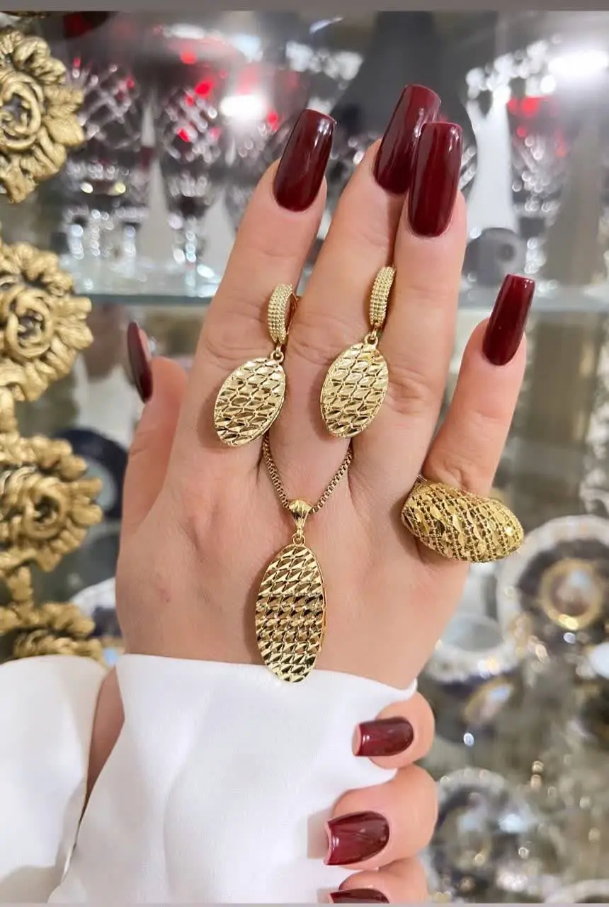 #نیمست و انگشتر طلاروس و سیاه قلم✨💥 
