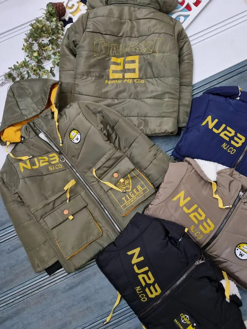 🇮🇷🧥🧶👗👚🎽👕👖👔💎
