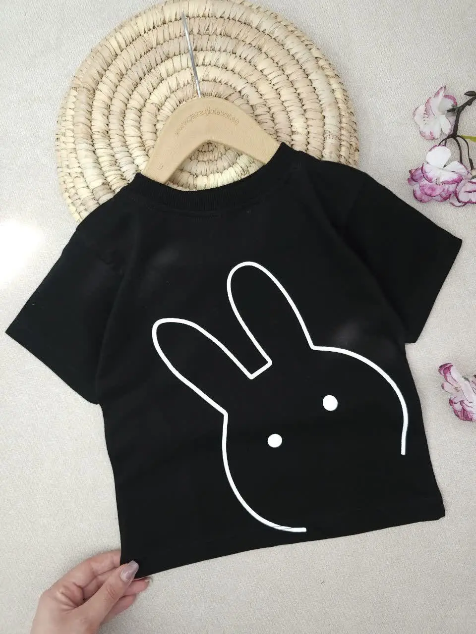 تیشرت تک اسپرت خرگوش سفید
