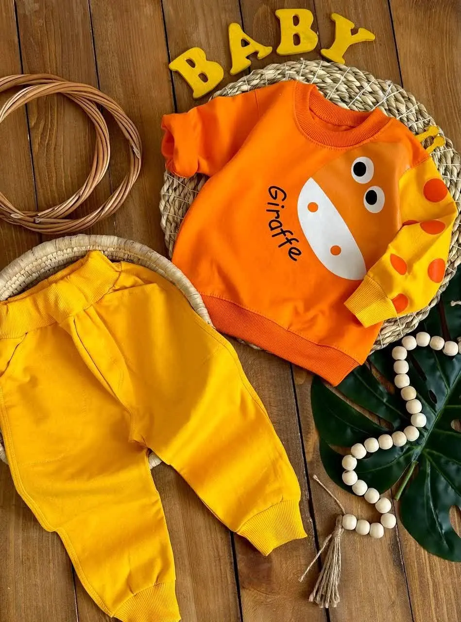 نام: زرافه شاخ دار
