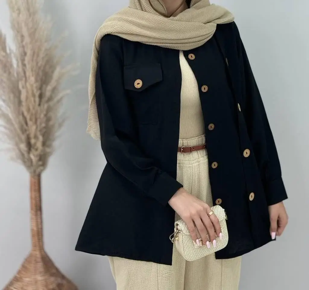 🛍نام: مانتوجلودکمه لاله🌱
