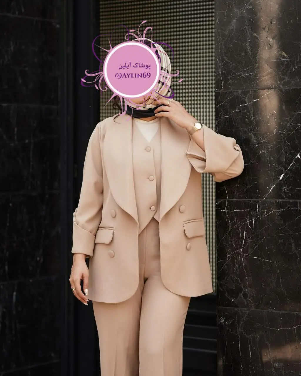 🧥مدل: کت و شلوار سه تیکه همراه جلیقه
