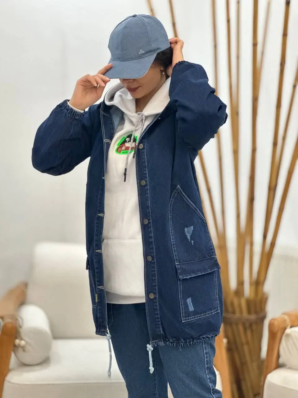 نام: جین کلاهدار
