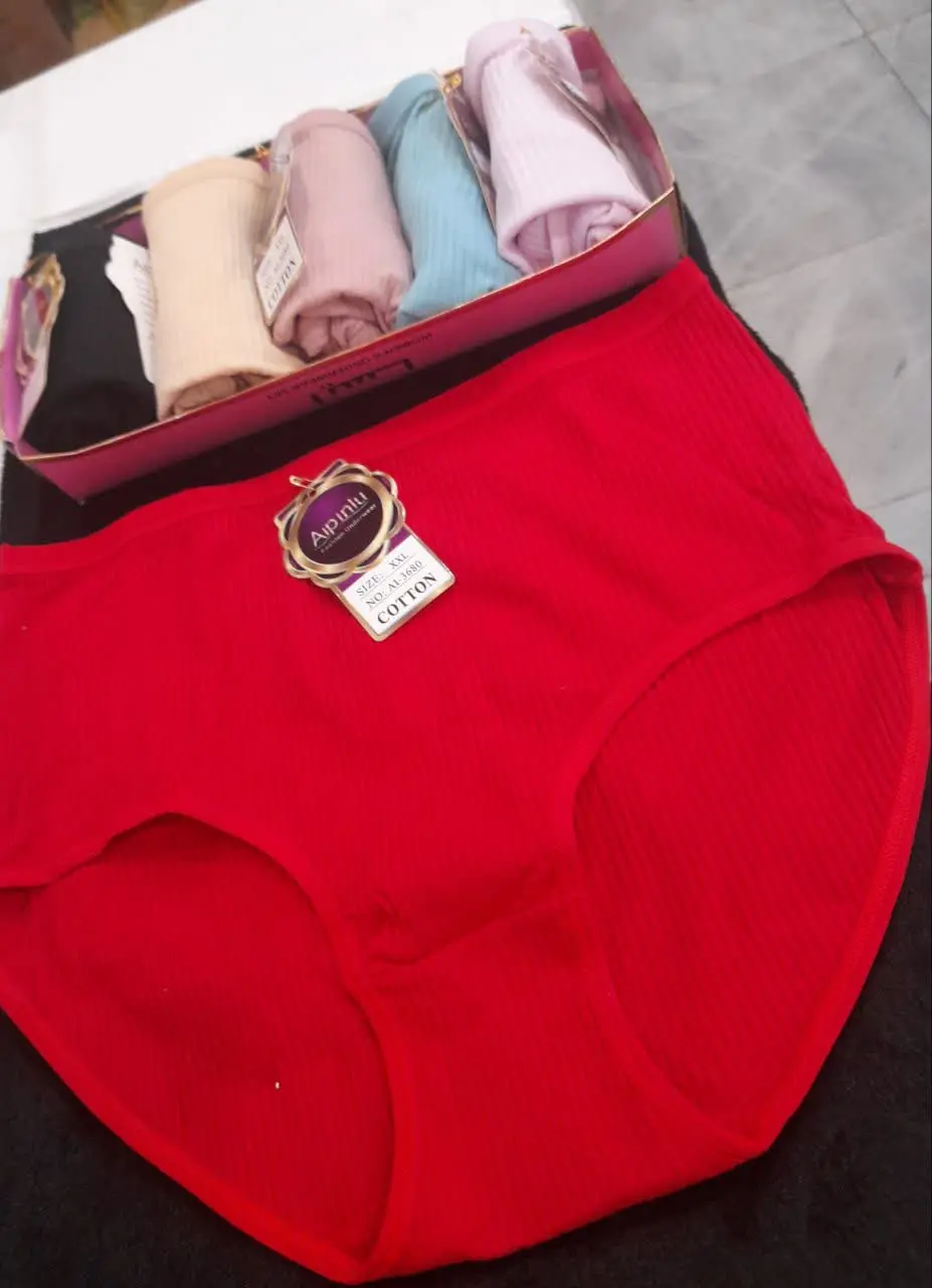 شورت کبریتی سایز بزرگ
