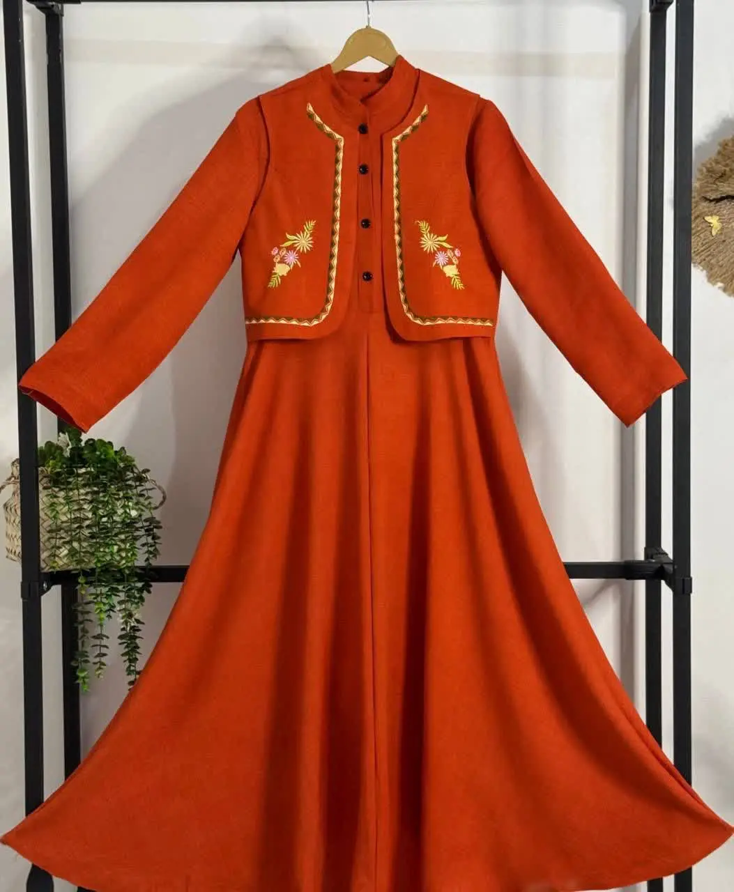 🖋نام: کت سارافون رعنا
