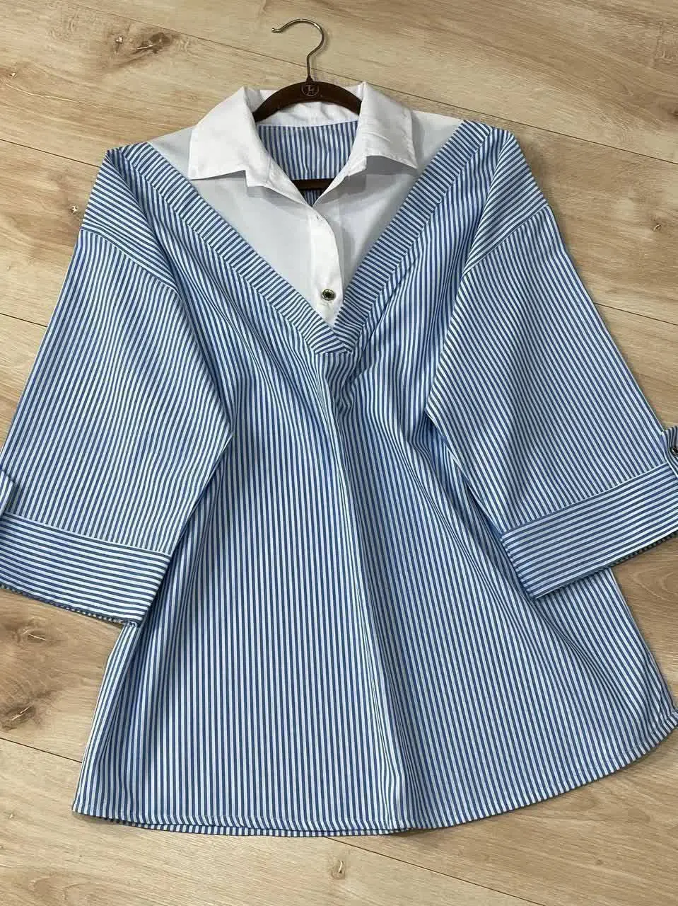 نام: شومیز یقه سفید