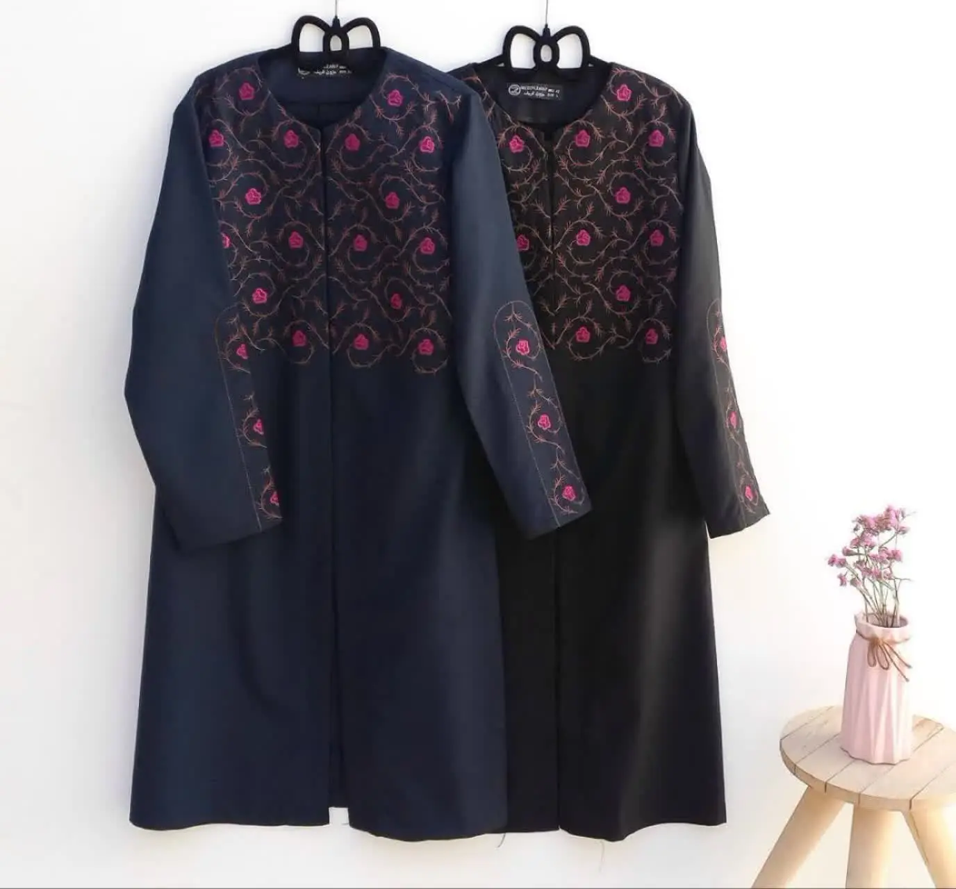 و طهورا شال و کیف هم جهت ست مدل هاش داره خبر دارید که😉 …
