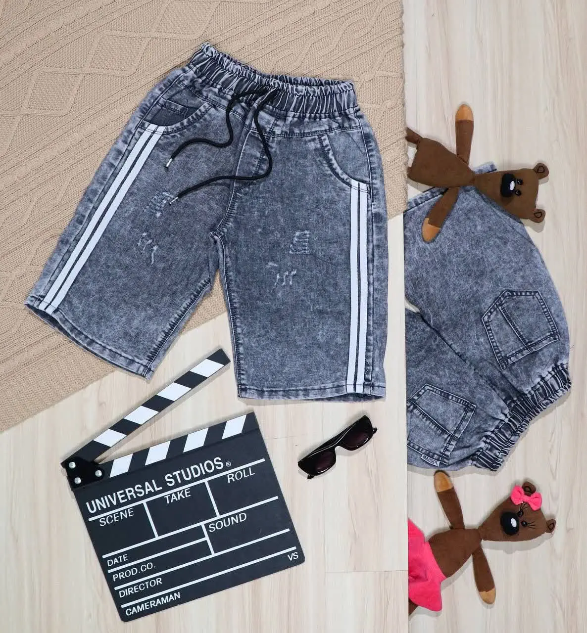 👫شلوارک جین زغالی گلدوزی ۲نوار👫
