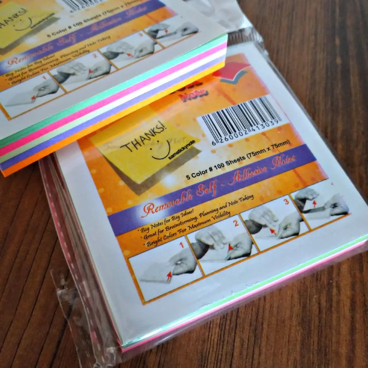 📌 نام محصول: کاغذ یادداشت چسب دار
