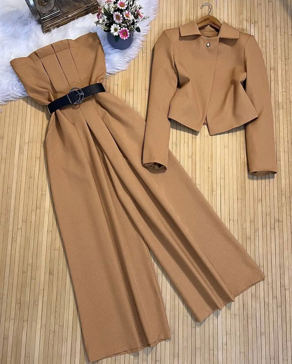 اورال و کت مدل هستی