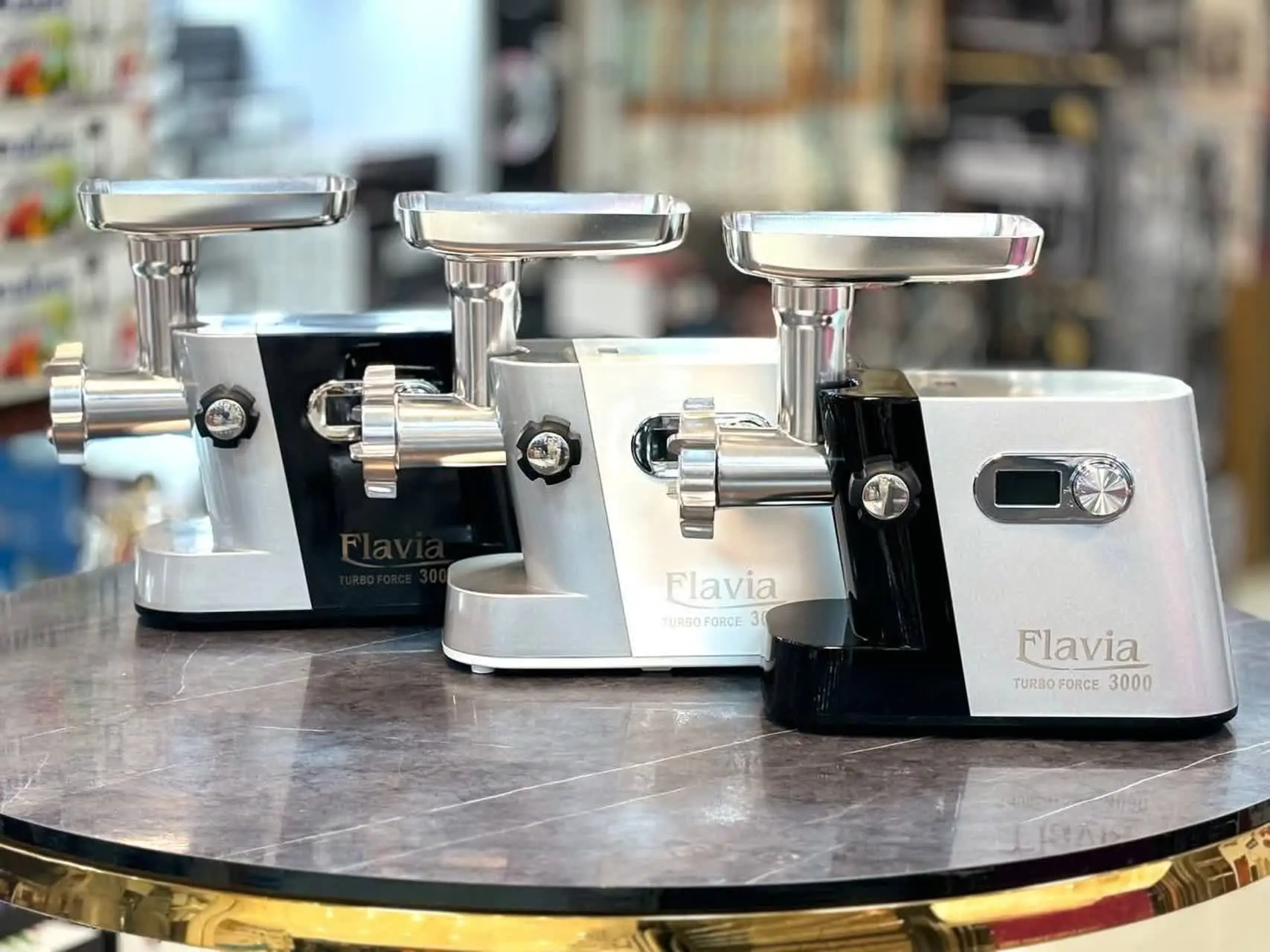 چرخ_گوشت‌های زیبا و با کیفیت عالی فلاویا در ۳ رنگ جذاب
