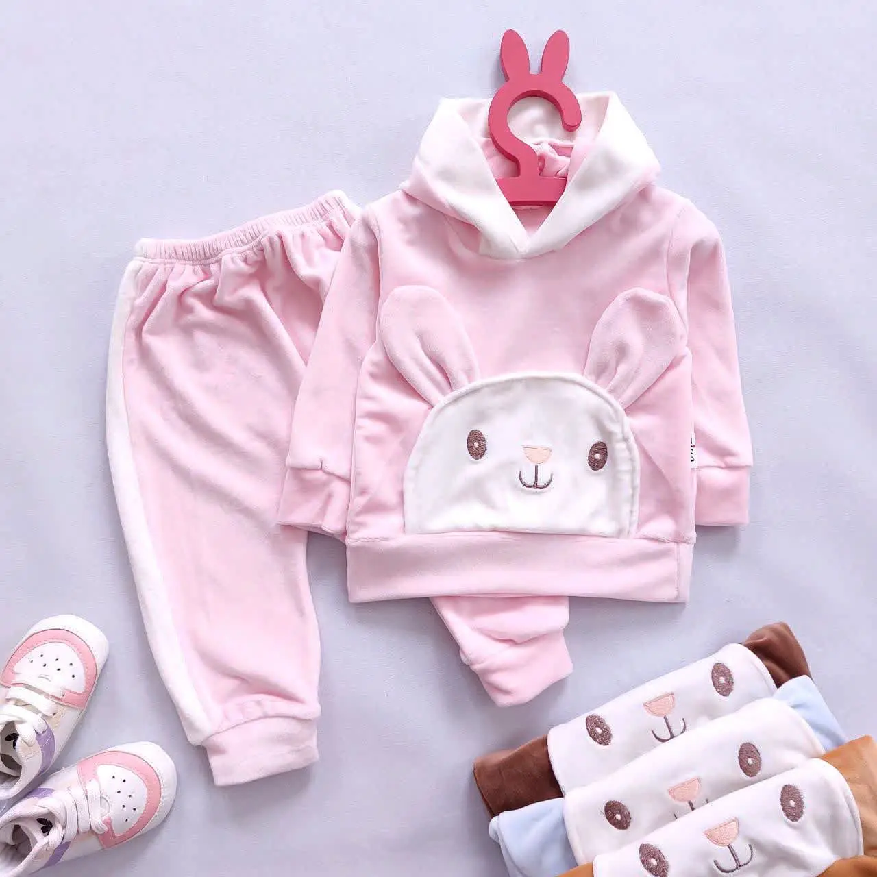 هودی شلوار مخمل اسپرت 
