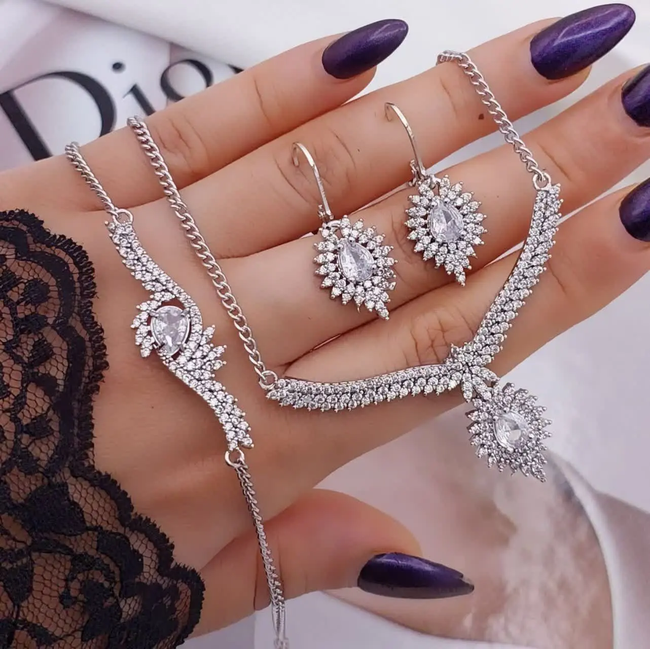 🔸 ارتفاع گوشواره:۳٫۵ سانت