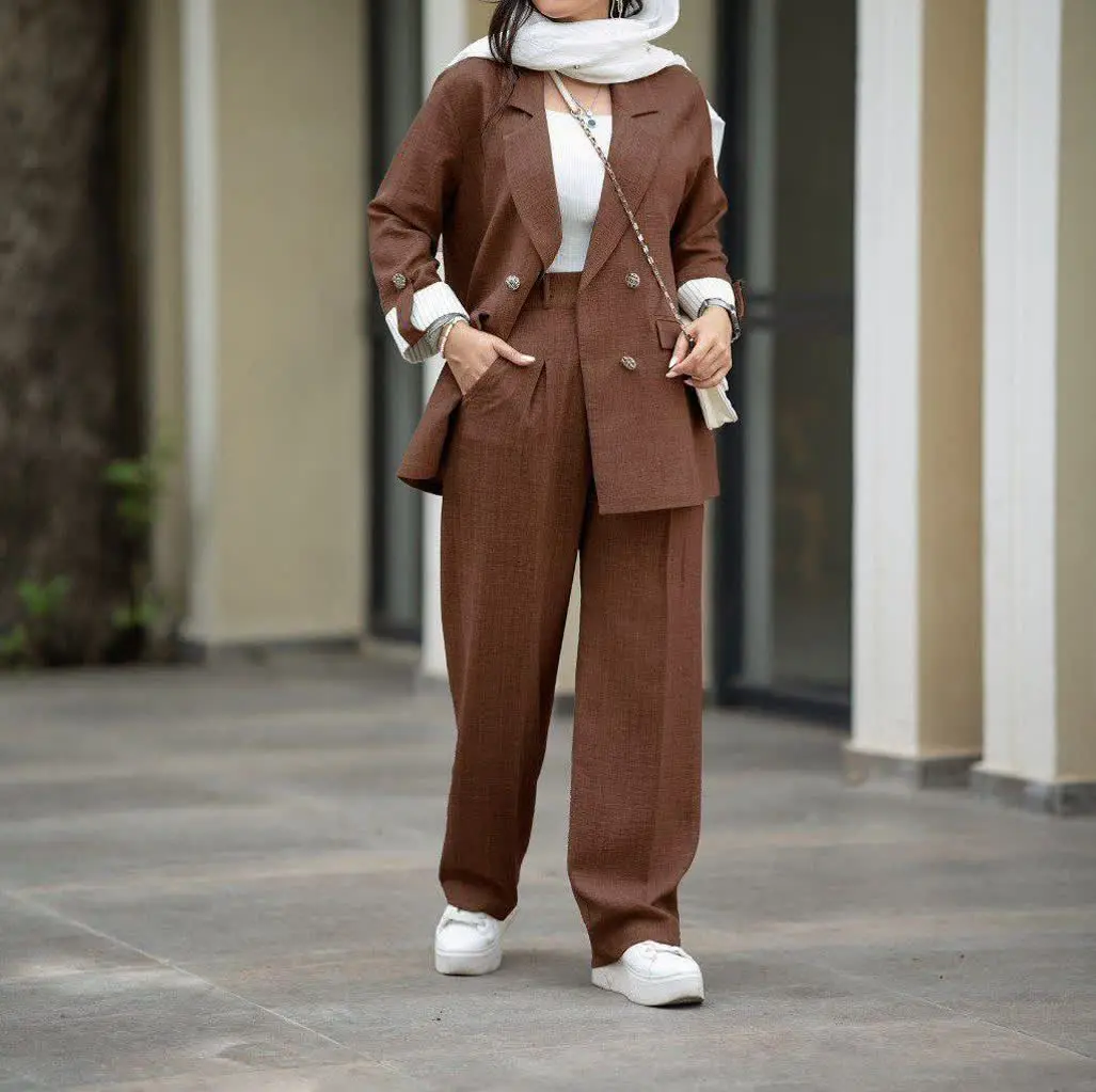 با ی کت و شلوار خنک چطورین 😍