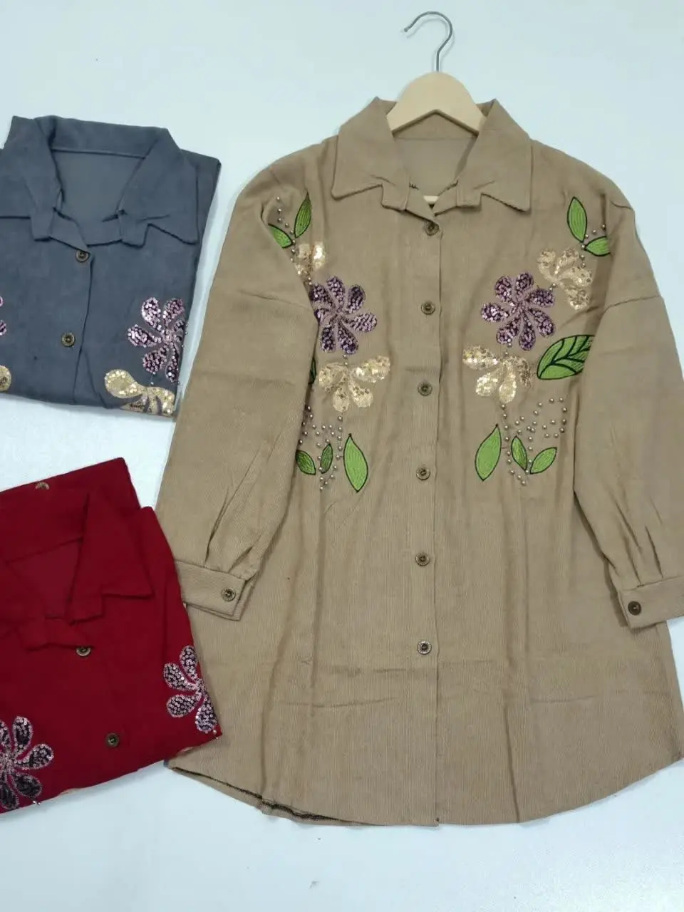 🌈 فقط کرم و زرشکی موجود