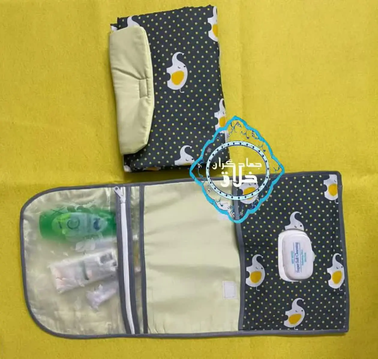 تشک تعویض همراه کیف
