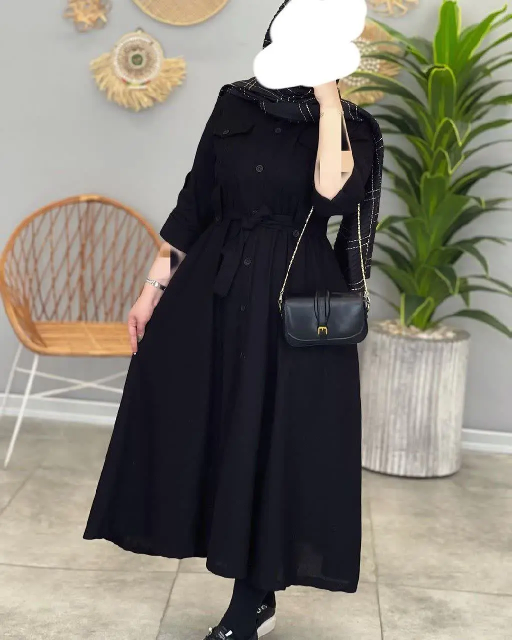 نام: مانتو دانشجویی ملکه
