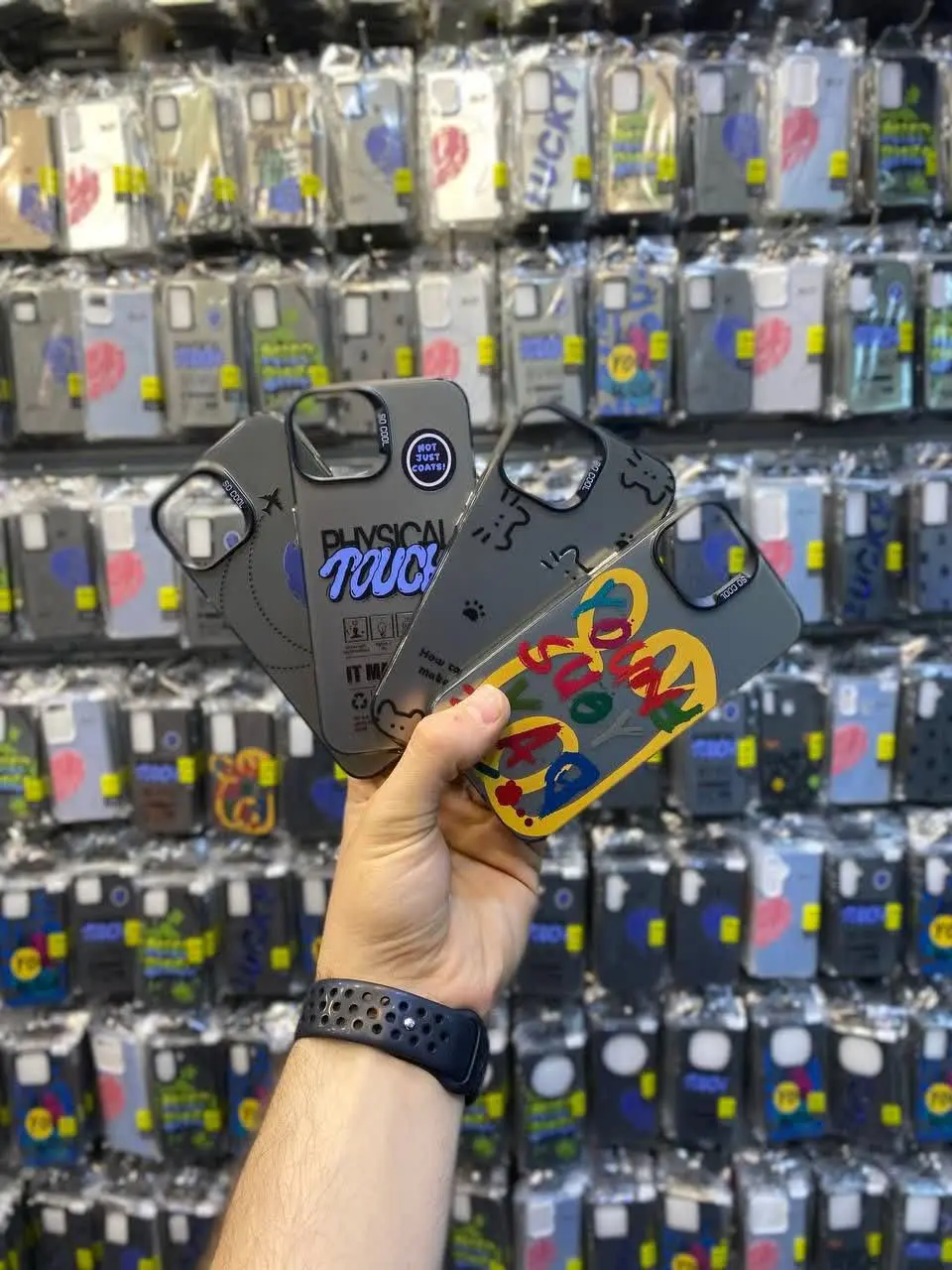 📱مدل قاب: قاب سوکول طرحدار در ۱۲ طرح مختلف مخصوص انواع #سامسونگ #شیائومی و #آیفون 
