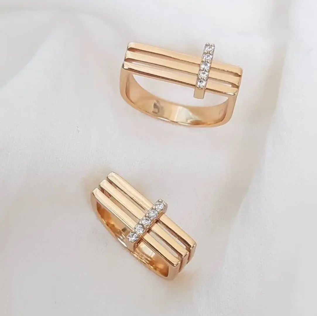 💍انگشتر ژوپینگ نگین دار متحرک 🤩
