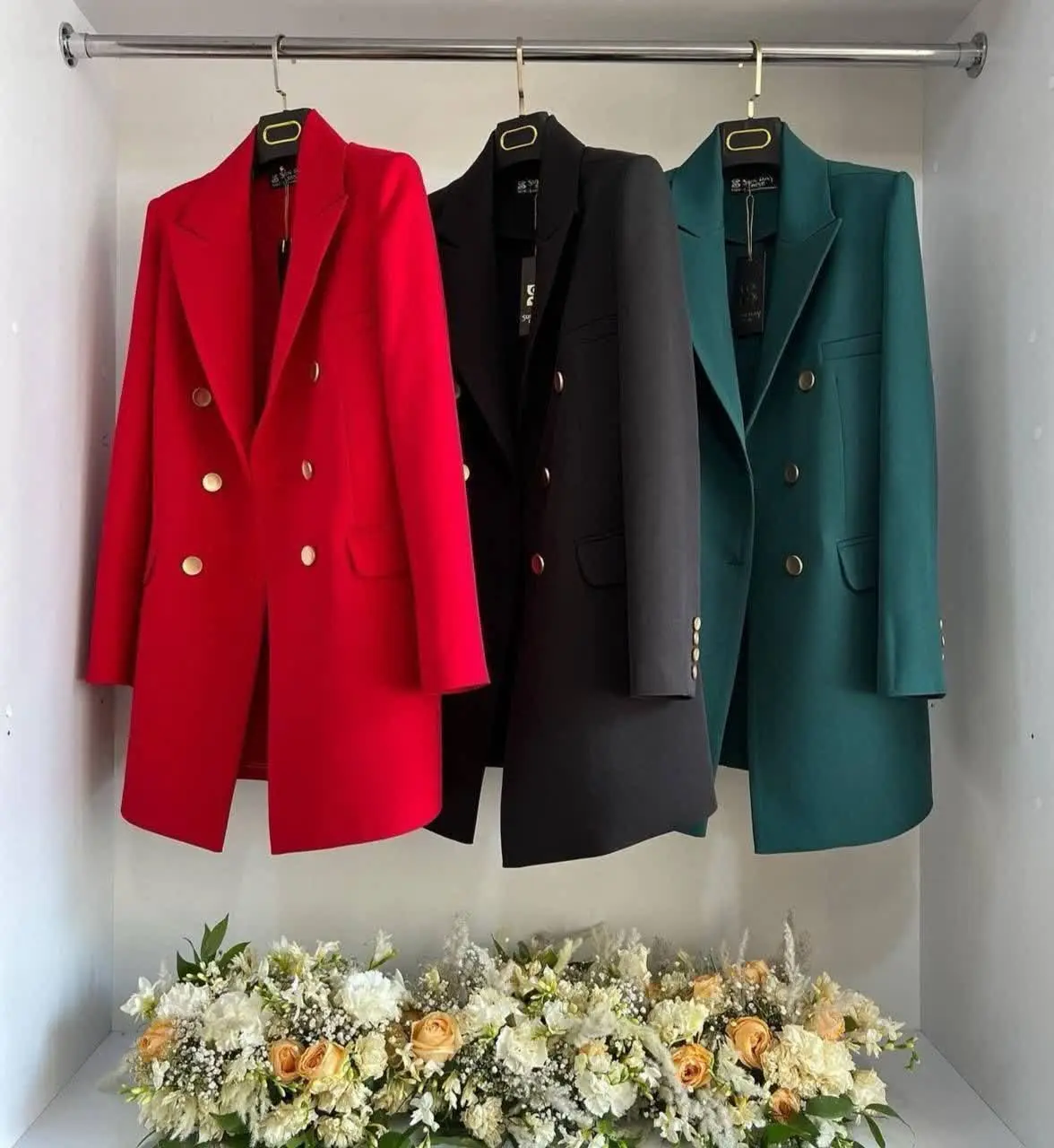 نام: کت تک هستی
