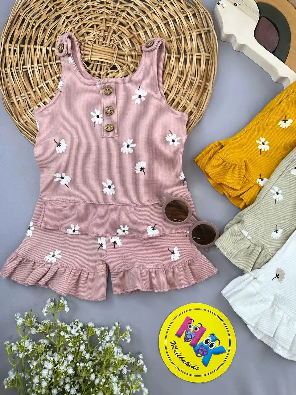 سارافون شورت کبریتی گلدار نوزادی و کودک کد ۲۳۰۱۵ 
