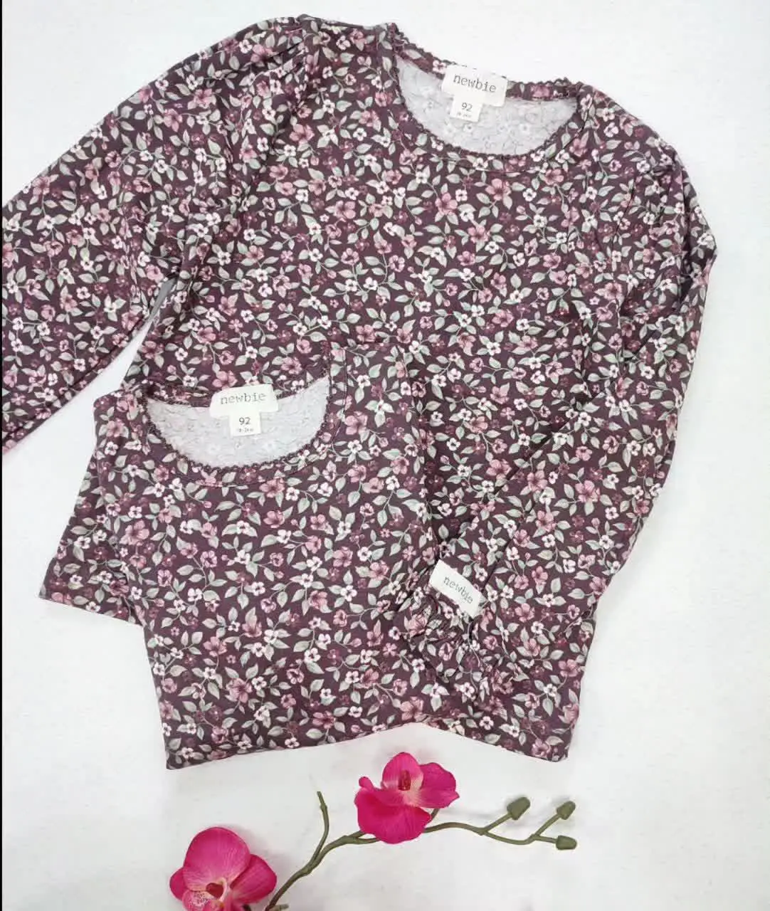 بلوز نخ پنبه داریم برند محبوب newbie😍
