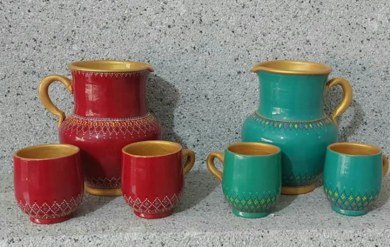 پارچ و لیوان برای استفاده در اشپزخانه! 🙂
