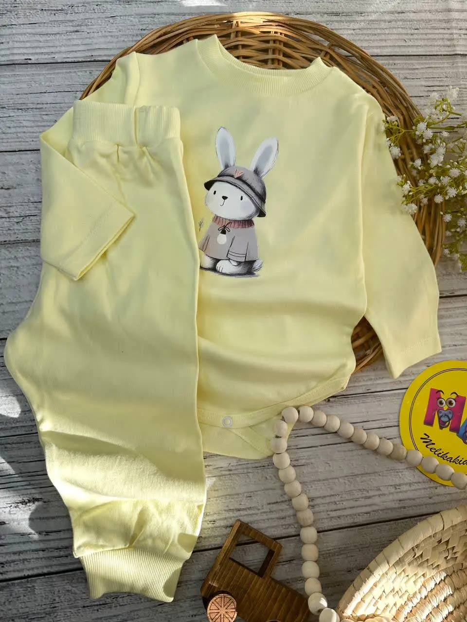 بادی شلوار طرح خرگوش لیموئی نوزادی و کودک کد ۱۱۸۰۶۴ 
