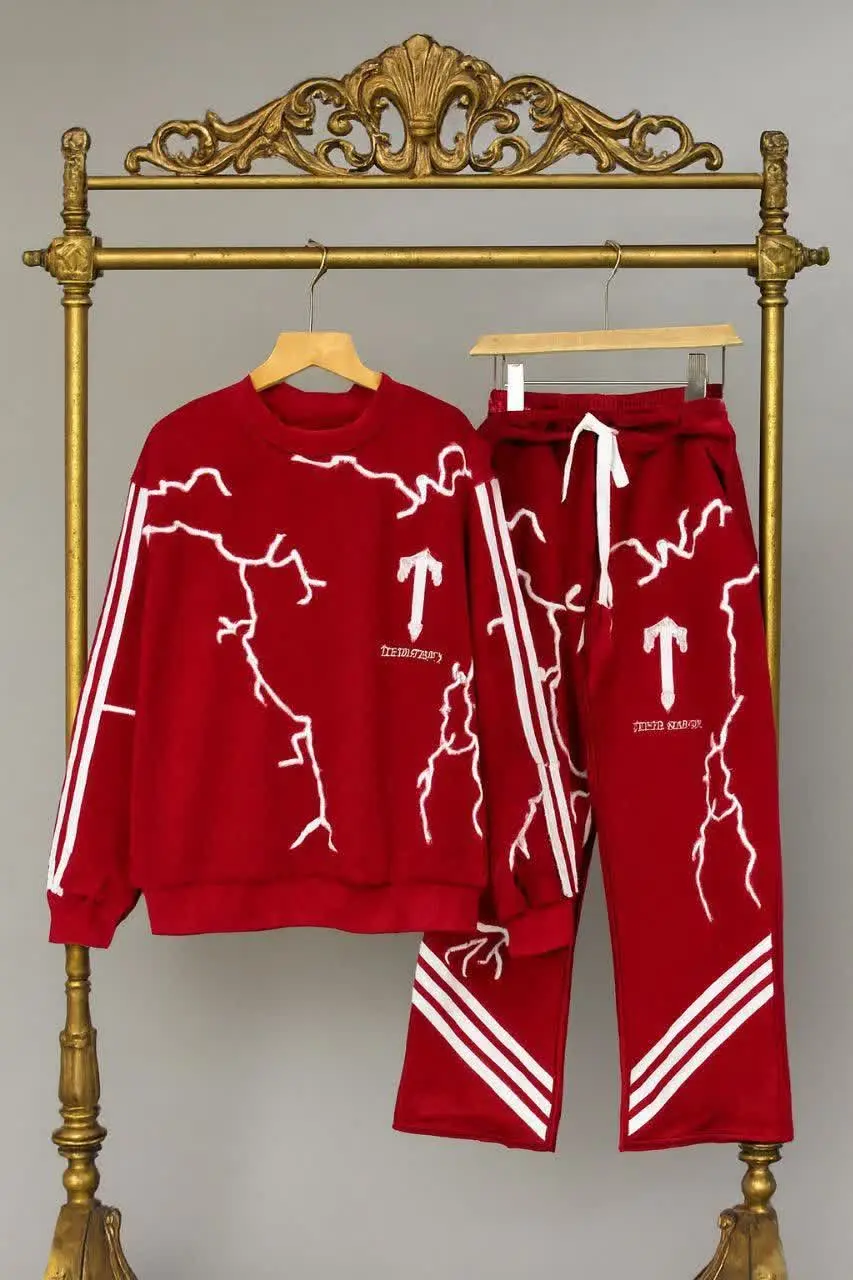 بلوز و شلوار اسپرت رعد و برقی