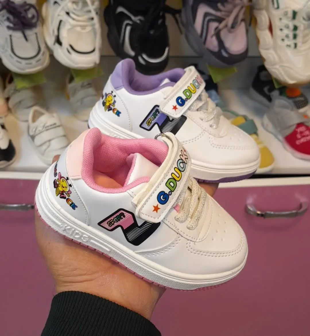 کتونی نقلی🦹‍♀ 
