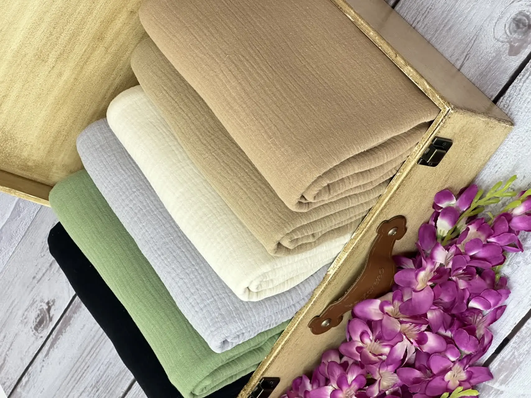 مشخصات: موسلین ساده 
