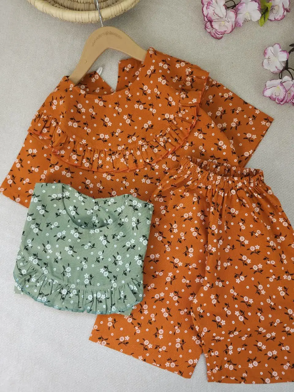 شومیز و شلوارک دخترانه گلین
