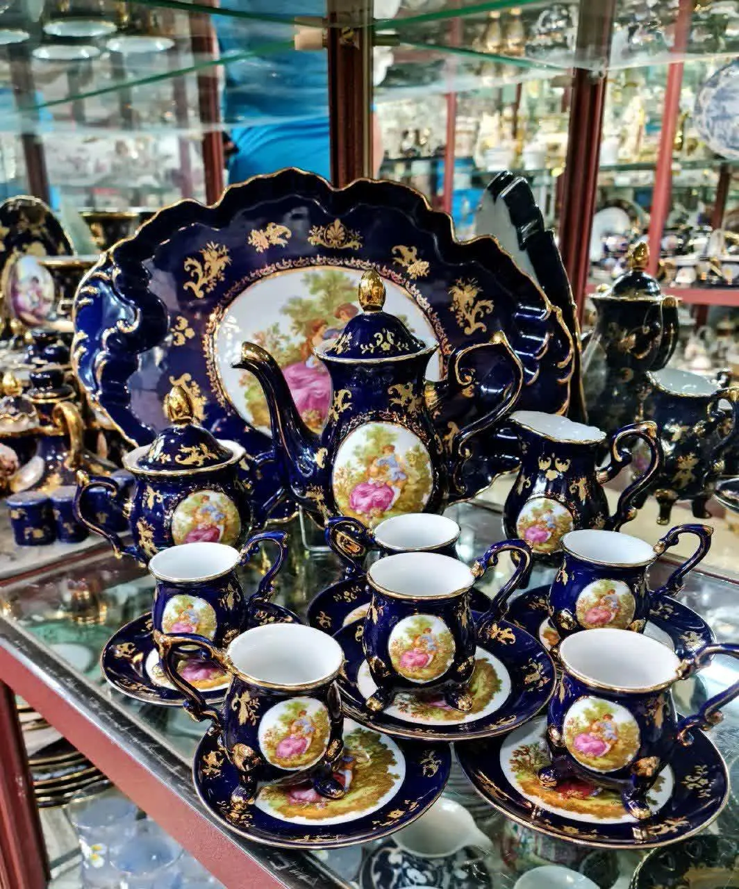 پایه دار مدل ۳دختر
