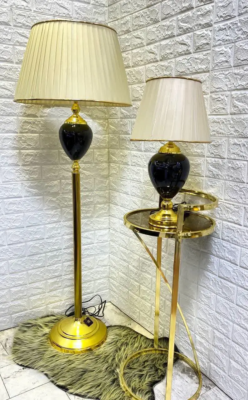 آباژور رومیزی کد ۱۴۶۴٫۲۷۳