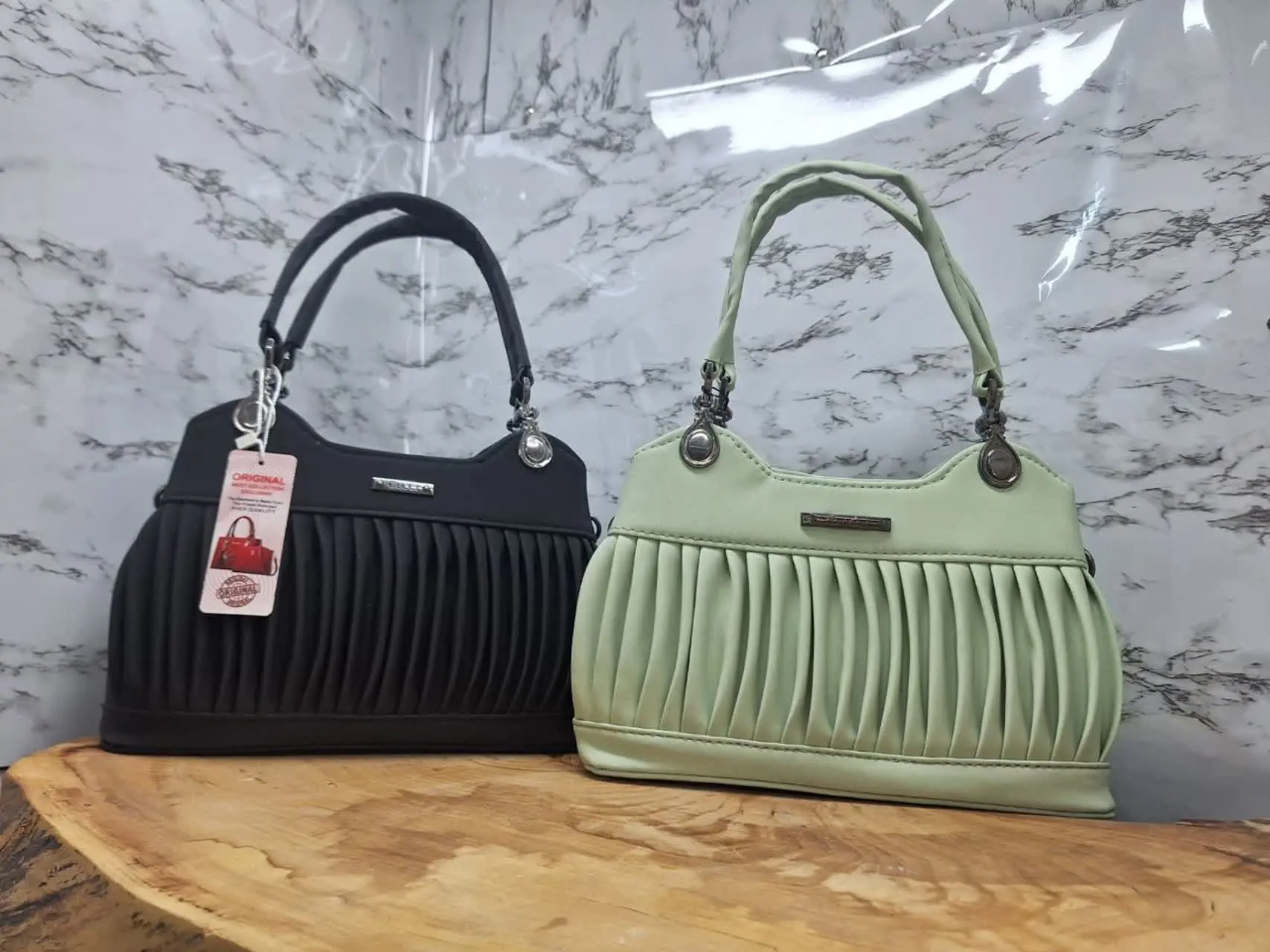 👜مجلسی پلیسه GUCCI
