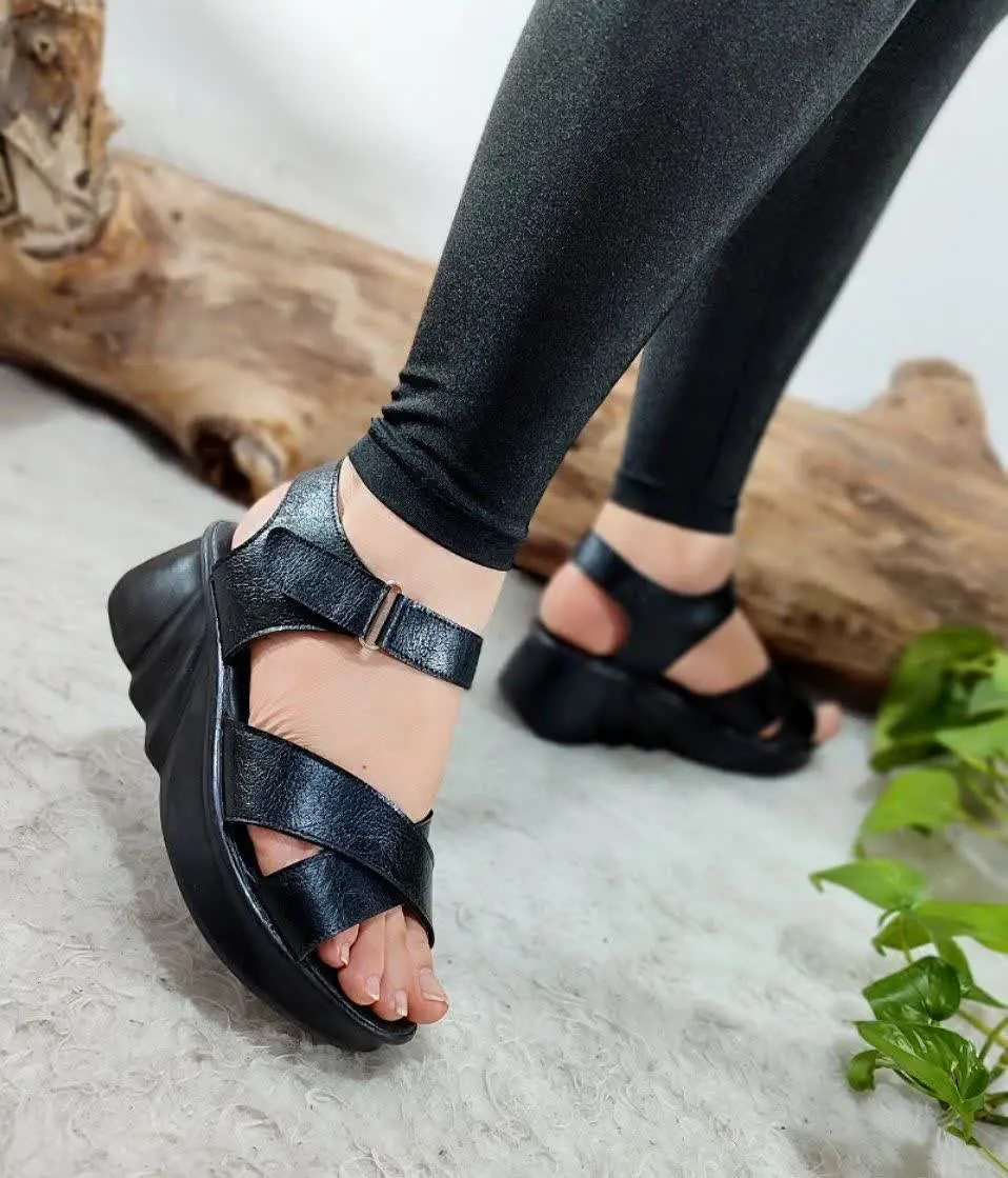 👡صندل طبی لژدار مدل کاپرا 😍
