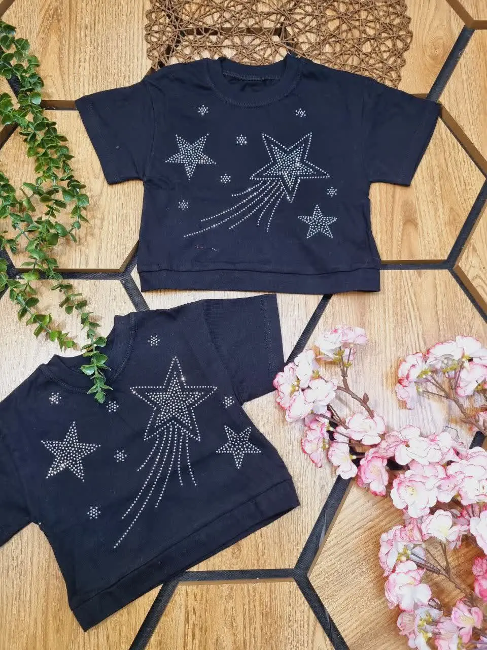 🇮🇷🧥🧶👗👚🎽👕👖👔💎
