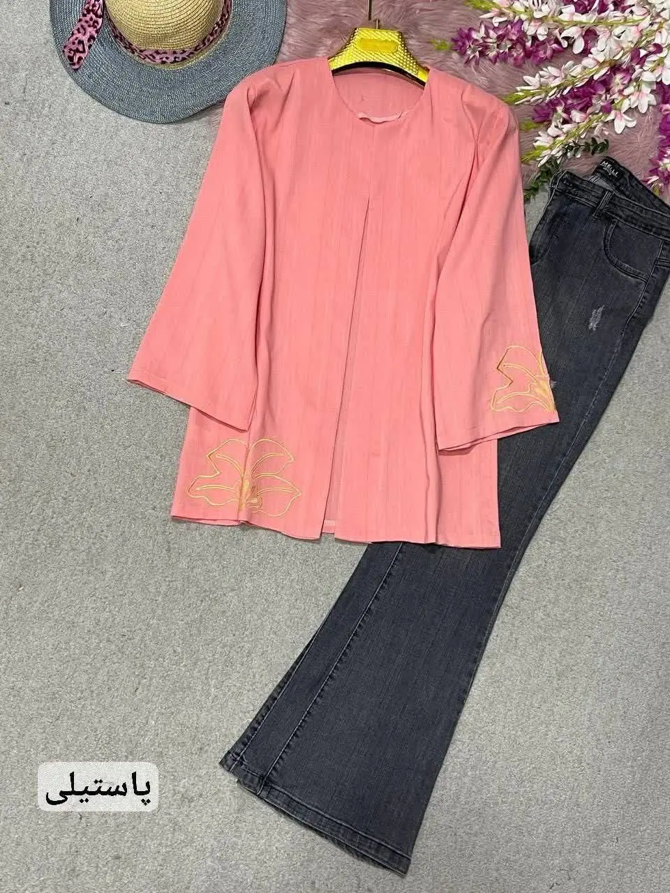 مانتوکتی رز