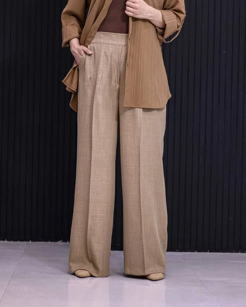 شلوار واید لگ شیک و راحت برای روزای گرم! فوق العاده خنک و خوش کپ (ریزش تنخور عالیییییی 😍) 
