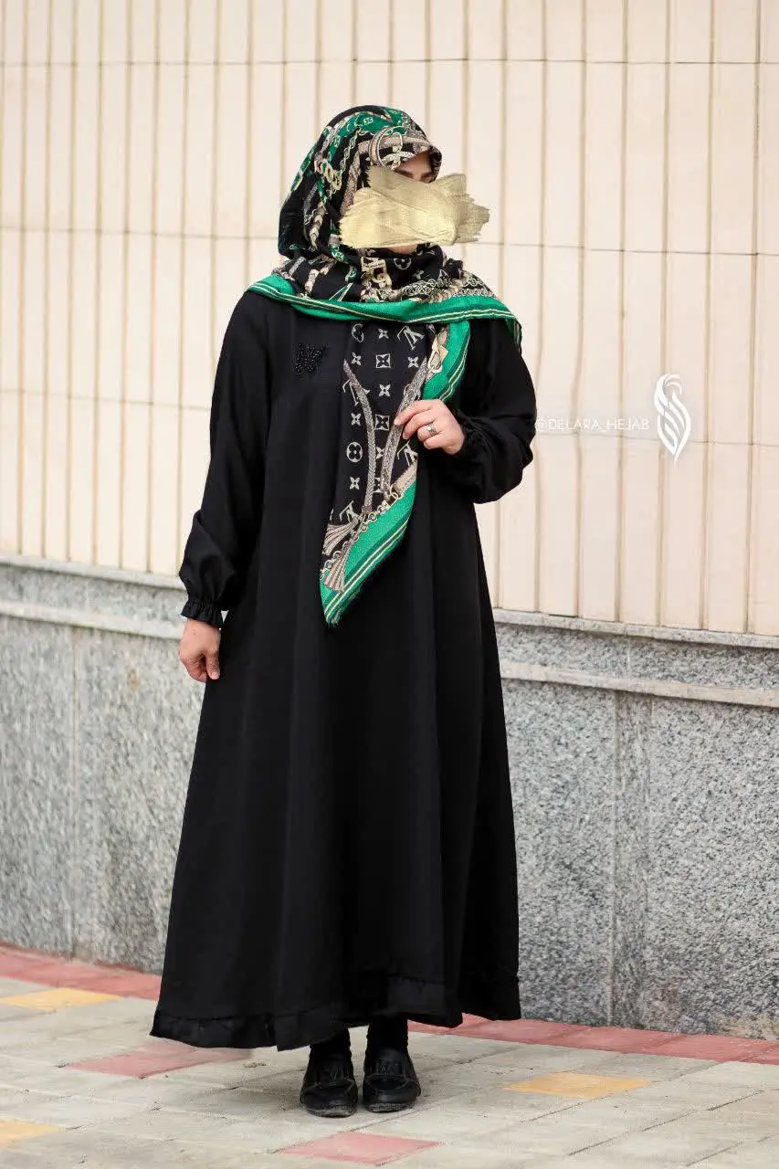 اگه دنبال یه عبای پیراهنی خوشگل هستی که هم عید بتونی بپوشی هم شب‌های قدر؛ مدل پروانه عالیه😌
