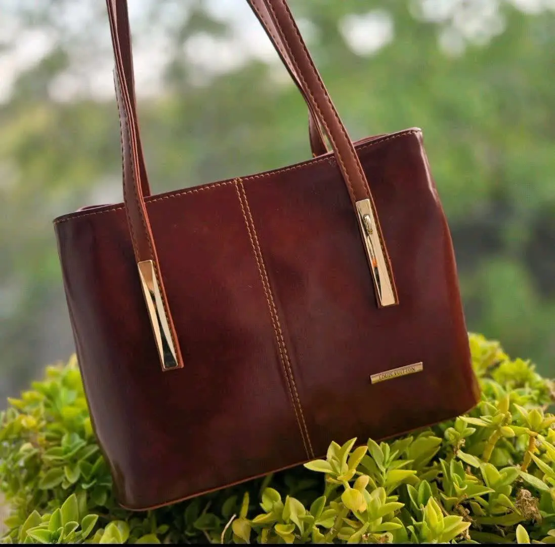 🌸 نام: کیف دوریتا
