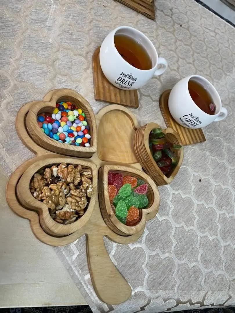 ❇️اردو خوری برگ ۴ قلب 
