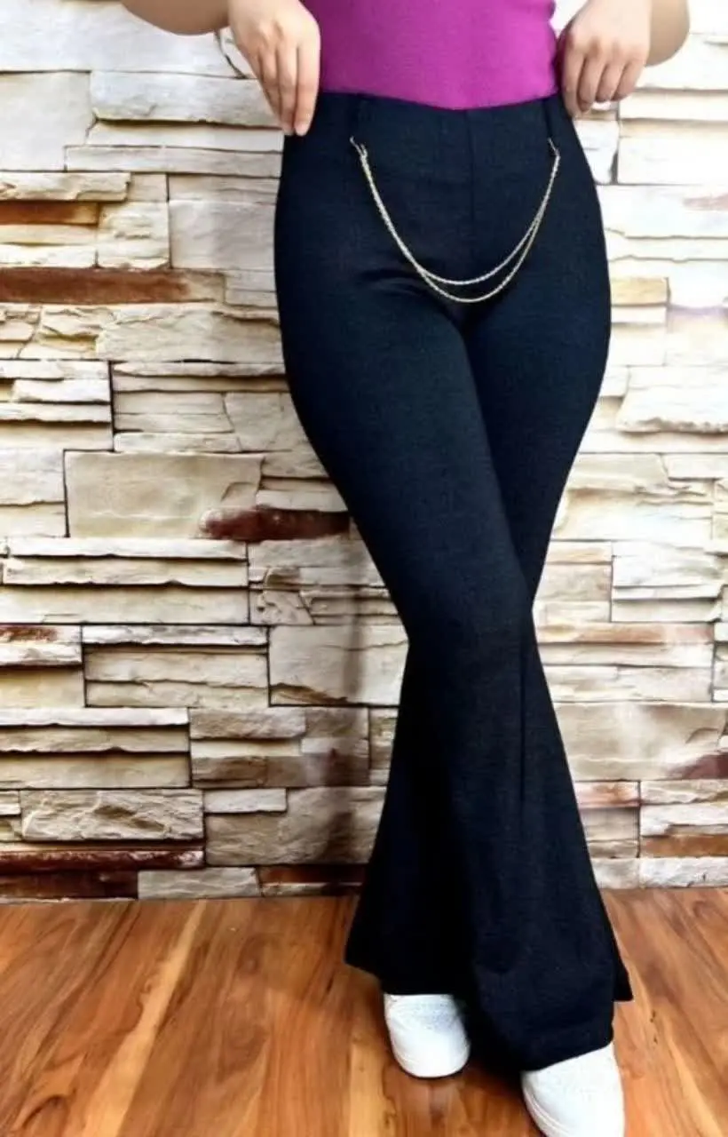 💜پوشاک رزمریم، جایی که عشق و ظرافت لباس‌های زنانه، با سلیقه شما هم‌نوا می‌شود! 💜
