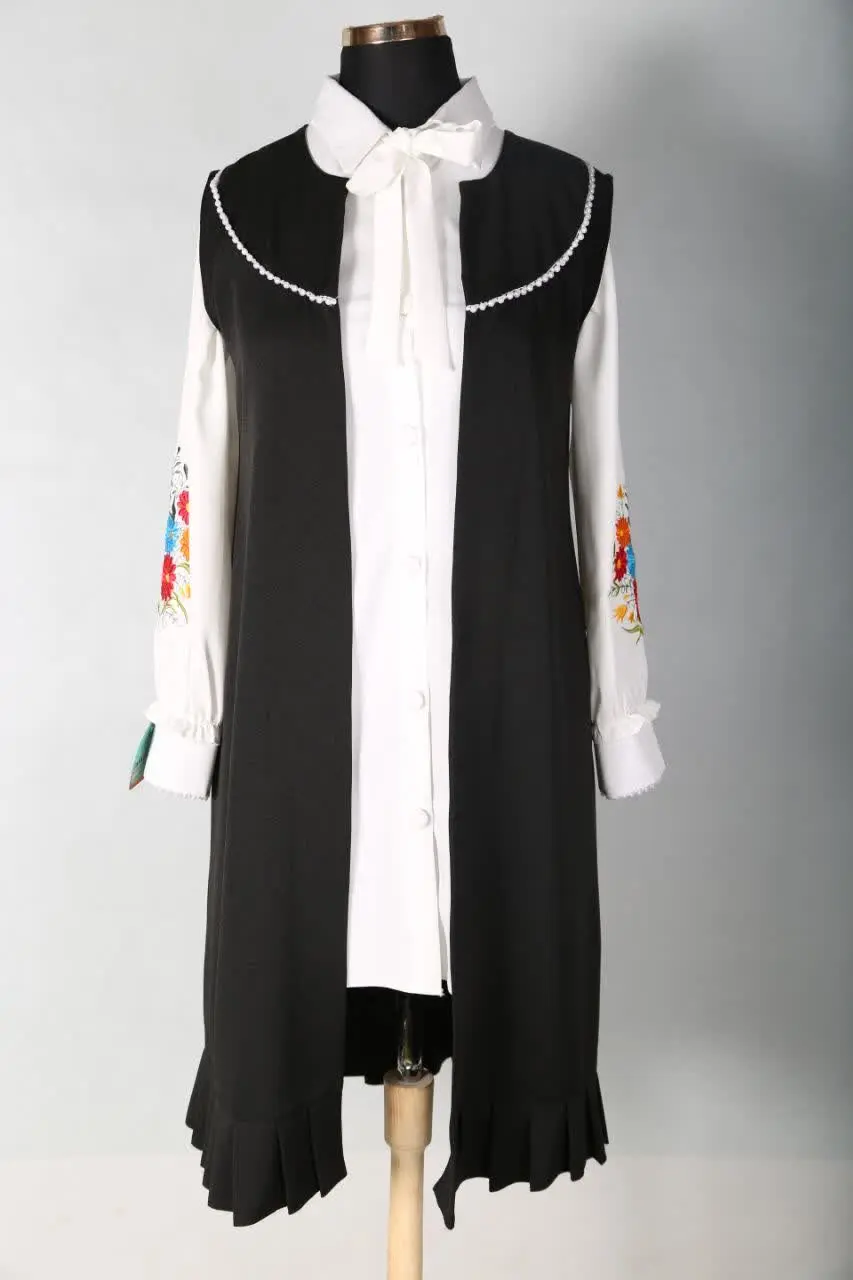 🕌 آدرس: یزد، خیابان امام، ورودی اصلی امامزاده شاهزاده فاضل، پشت عطرفروشی انامیس
