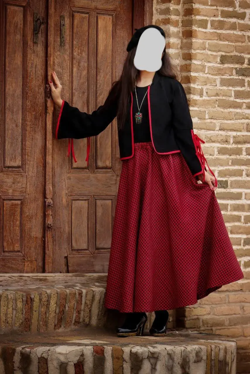 👚نام: کت دامن‌ یلدایی اقاقیا ❤️
