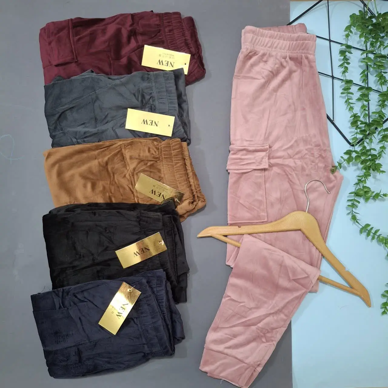 ‌‌ 🔥شلوار مخمل ساده جیبدار🔥
